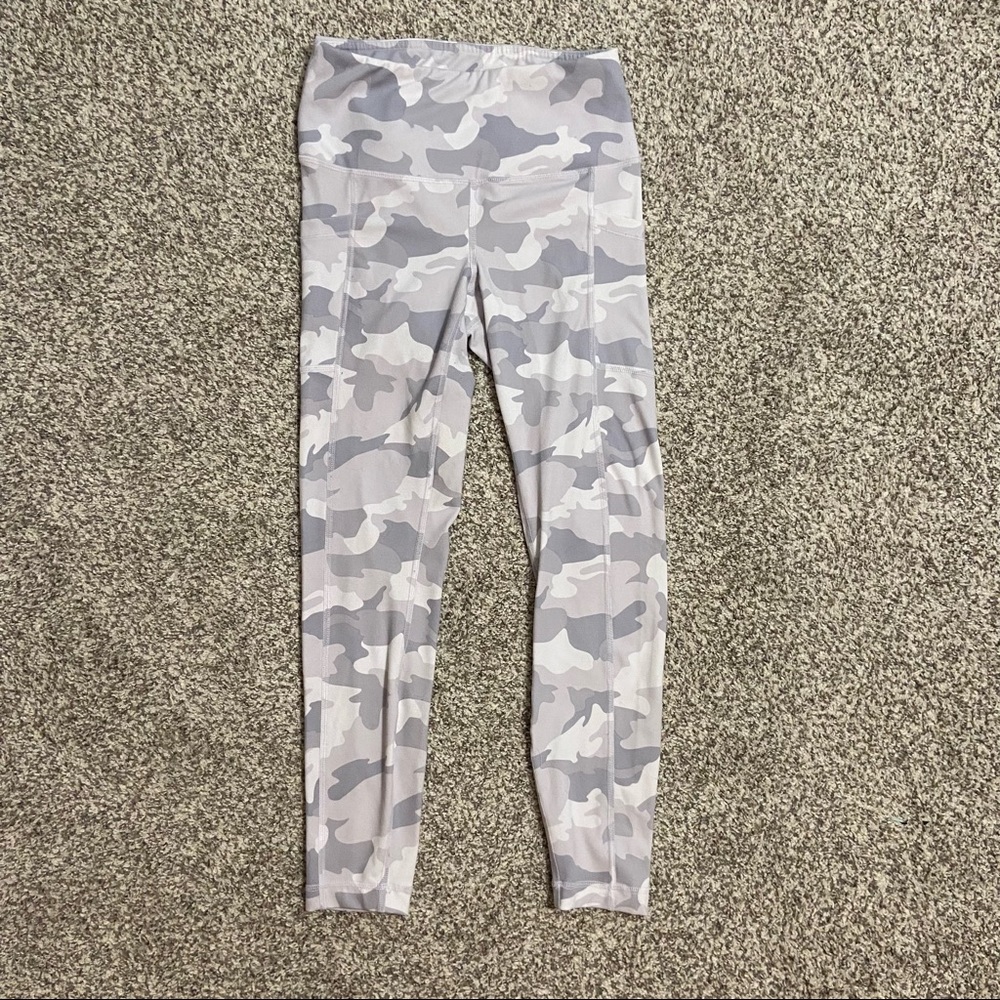 Womens camo yogalicious leggings